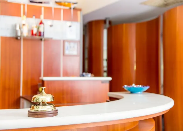 花园酒店 里乔内